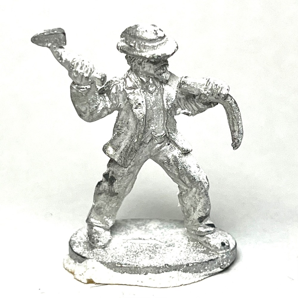 RPG‎ Tabletop Wargaming Unpainted Metal Mini Figure Hat and Hammer Vintage